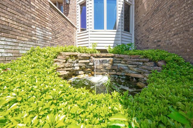 55733 Whitney Court, Shelby Twp, MI 48315