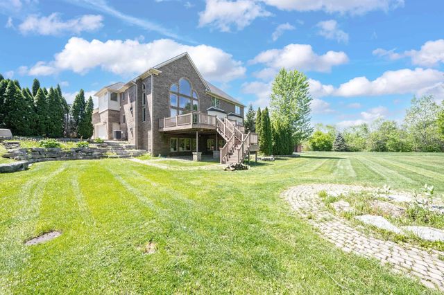 55733 Whitney Court, Shelby Twp, MI 48315