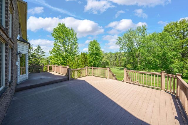 55733 Whitney Court, Shelby Twp, MI 48315