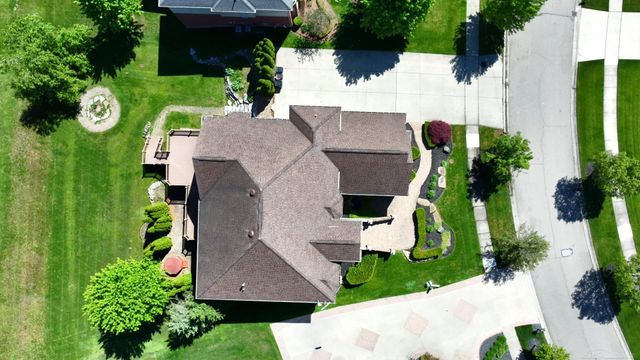 55733 Whitney Court, Shelby Twp, MI 48315