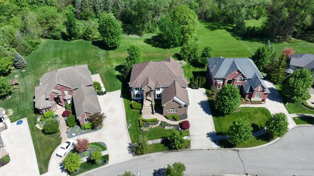 55733 Whitney Court, Shelby Twp, MI 48315