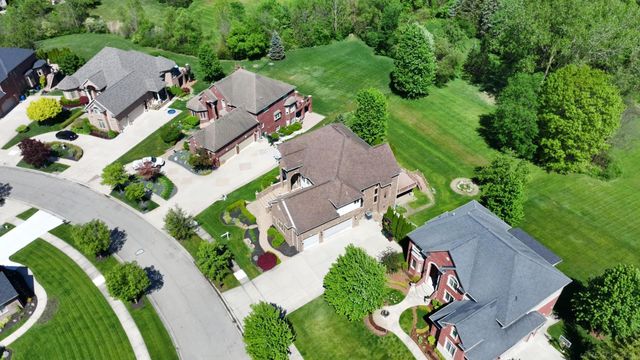 55733 Whitney Court, Shelby Twp, MI 48315
