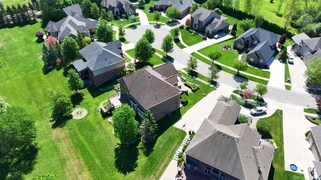 55733 Whitney Court, Shelby Twp, MI 48315