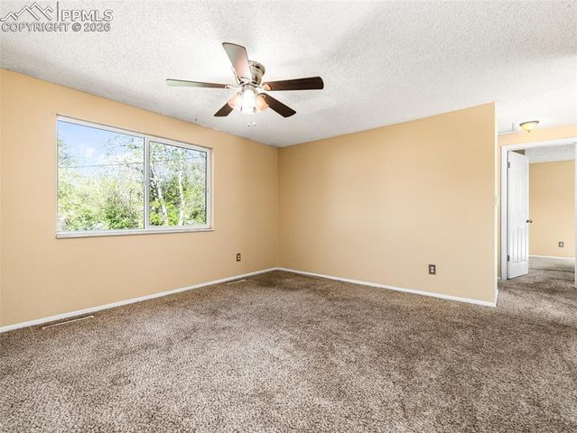 1620 River Drive, Fountain, CO 80817