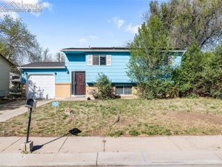 1620 River Drive, Fountain, CO 80817