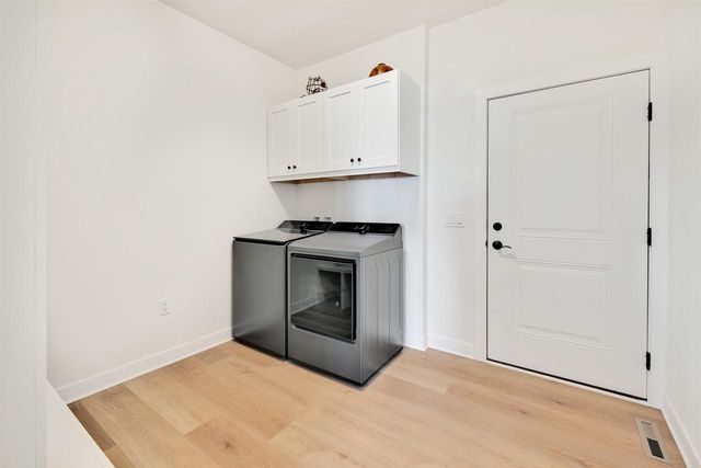 4147 Fox Forest Way, Deforest, WI 53532