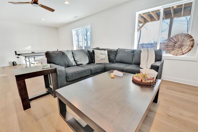 4147 Fox Forest Way, Deforest, WI 53532