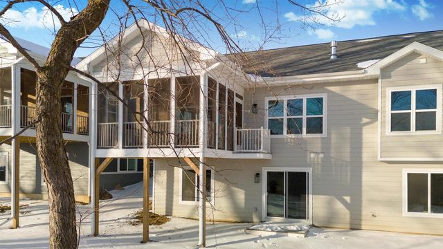 4147 Fox Forest Way, Deforest, WI 53532