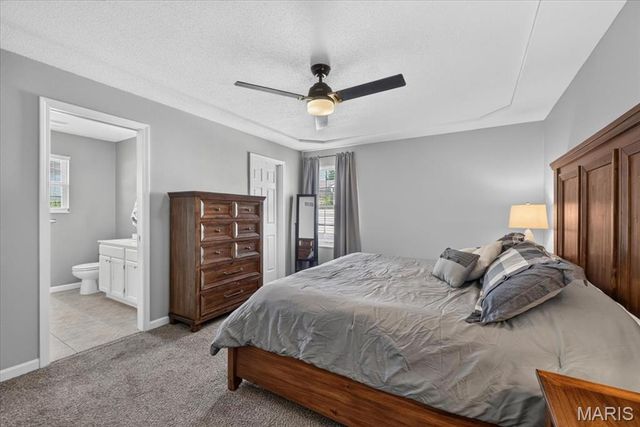 2714 Falcon Crest Drive, Edwardsville, IL 62025