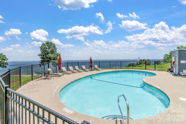 2881 White Oak Mountain Road B-11, Columbus, NC 28722