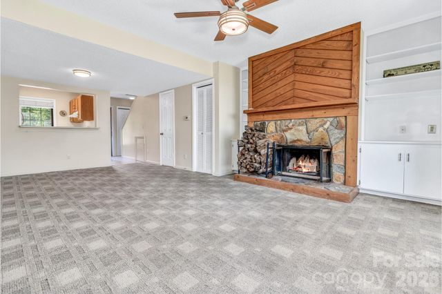 2881 White Oak Mountain Road B-11, Columbus, NC 28722