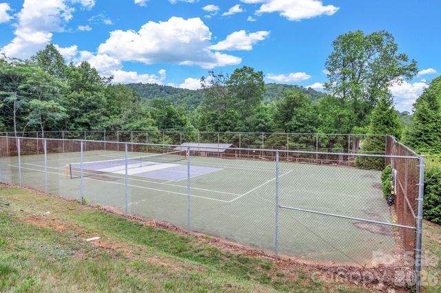 2881 White Oak Mountain Road B-11, Columbus, NC 28722