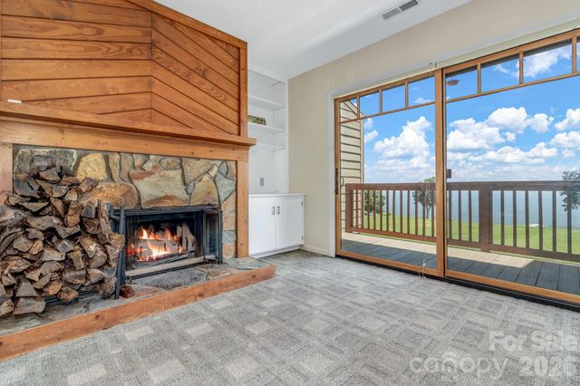 2881 White Oak Mountain Road B-11, Columbus, NC 28722