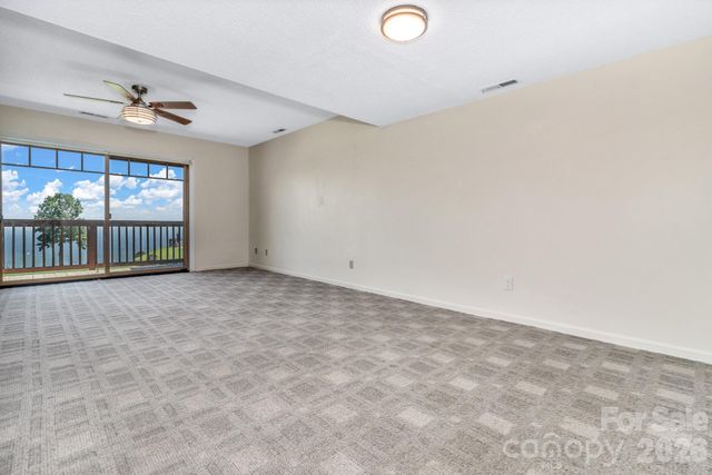 2881 White Oak Mountain Road B-11, Columbus, NC 28722