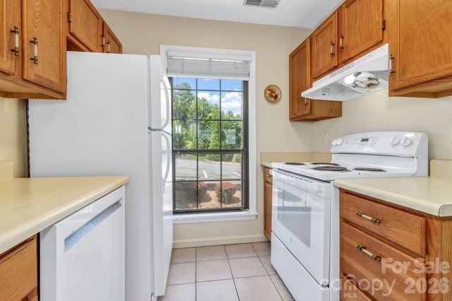 2881 White Oak Mountain Road B-11, Columbus, NC 28722