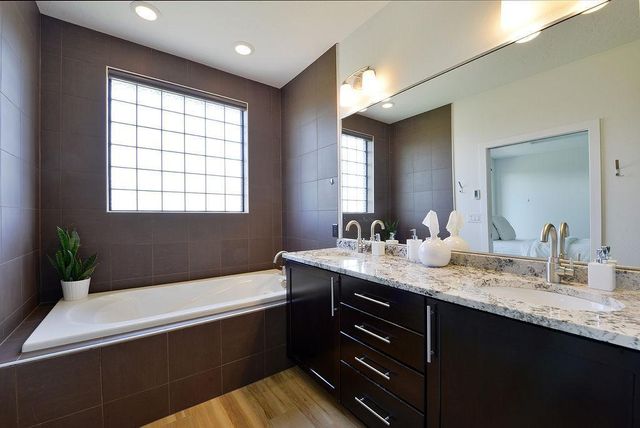 436 35th Avenue E, West Fargo, ND 58078