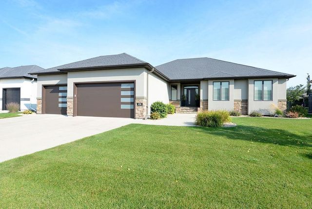 436 35th Avenue E, West Fargo, ND 58078