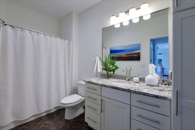 436 35th Avenue E, West Fargo, ND 58078