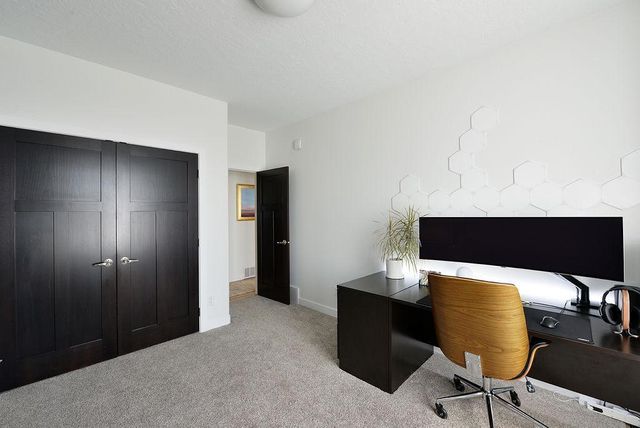 436 35th Avenue E, West Fargo, ND 58078