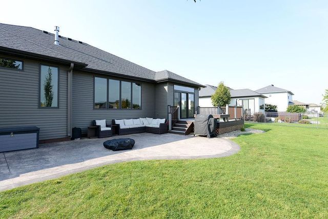 436 35th Avenue E, West Fargo, ND 58078