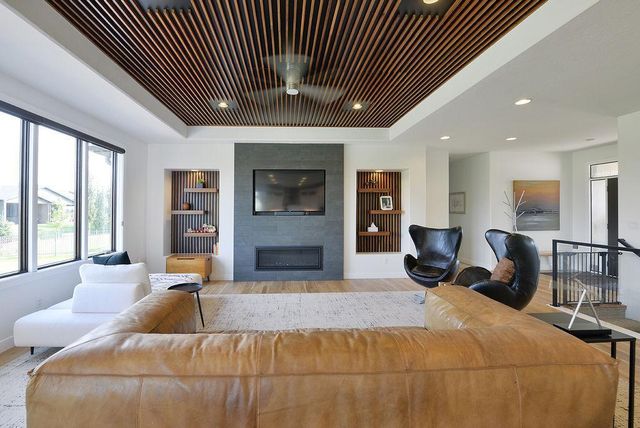 436 35th Avenue E, West Fargo, ND 58078