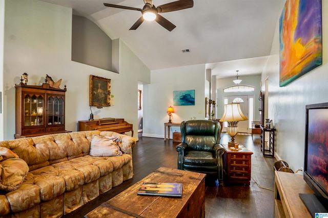 313 TANGLEWOOD CIRCLE, Alabaster, AL 35007