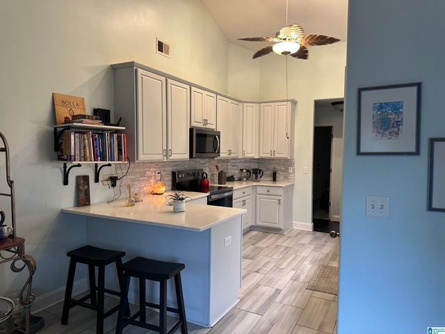 313 TANGLEWOOD CIRCLE, Alabaster, AL 35007