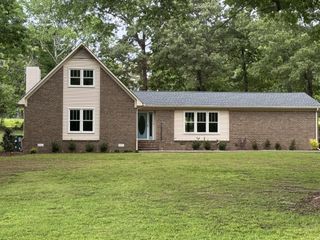 10 Hilldale Church Rd, Fayetteville, TN 37334