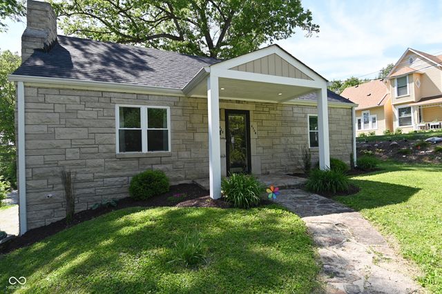 426 Avon Avenue, Plainfield, IN 46168