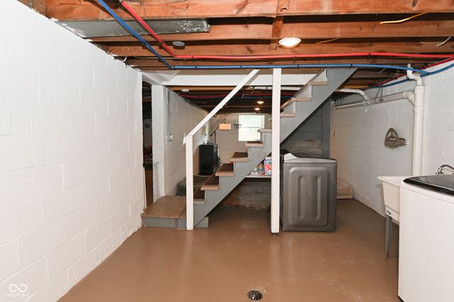 426 Avon Avenue, Plainfield, IN 46168