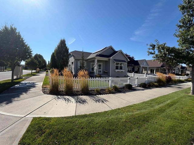 2101 N Wolfe Penn St, Liberty Lake, WA 99019