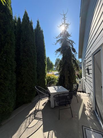 2101 N Wolfe Penn St, Liberty Lake, WA 99019