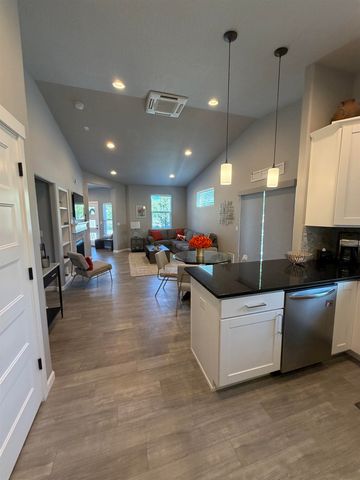 2101 N Wolfe Penn St, Liberty Lake, WA 99019