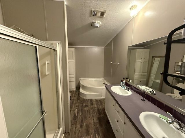 38038 CAT AVENUE, Zephyrhills, FL 33541