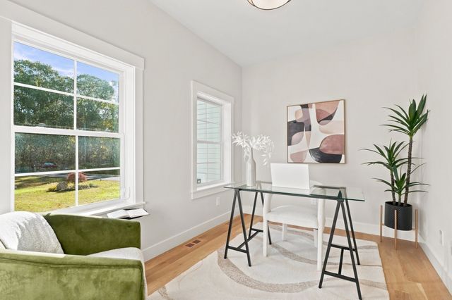 106 Spofford Rd, Boxford, MA 01921