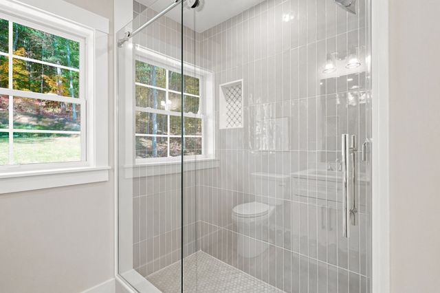 106 Spofford Rd, Boxford, MA 01921