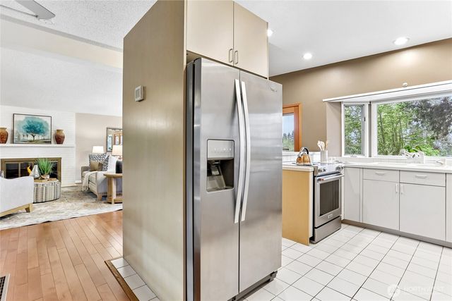 12226 SE 25th Street, Bellevue, WA 98005