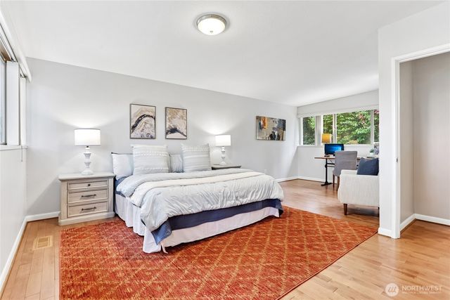 12226 SE 25th Street, Bellevue, WA 98005