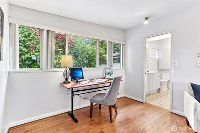 12226 SE 25th Street, Bellevue, WA 98005