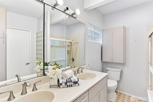 12226 SE 25th Street, Bellevue, WA 98005