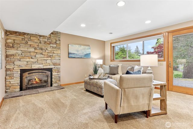 12226 SE 25th Street, Bellevue, WA 98005