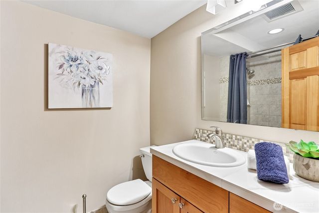 12226 SE 25th Street, Bellevue, WA 98005