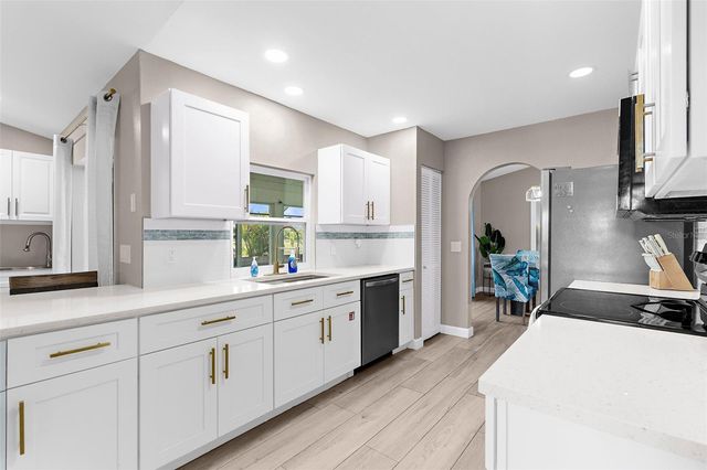 254 MARK TWAIN LANE, Rotonda West, FL 33947