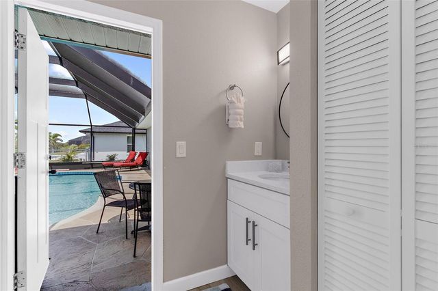 254 MARK TWAIN LANE, Rotonda West, FL 33947