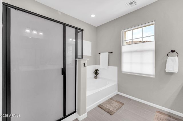 2477 W MARKET Place 41, Chandler, AZ 85248