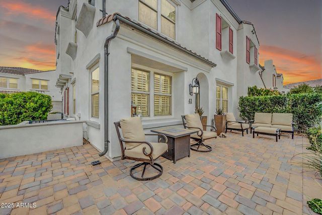 2477 W MARKET Place 41, Chandler, AZ 85248