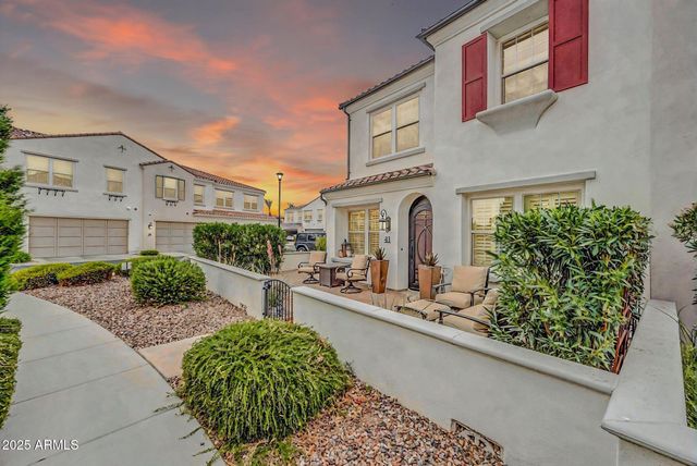 2477 W MARKET Place 41, Chandler, AZ 85248