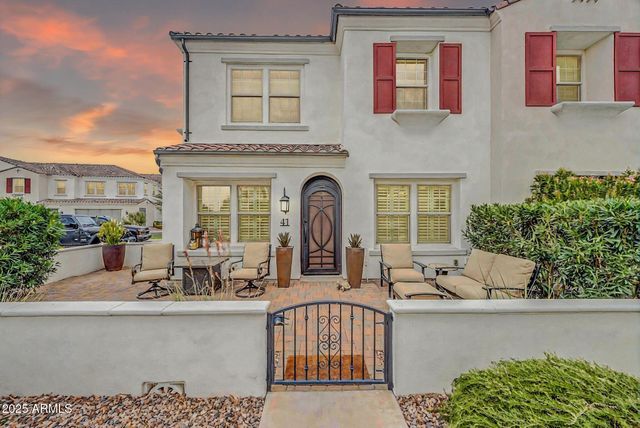 2477 W MARKET Place 41, Chandler, AZ 85248