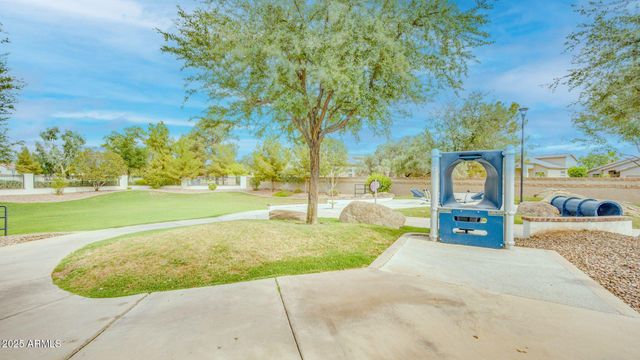 2477 W MARKET Place 41, Chandler, AZ 85248