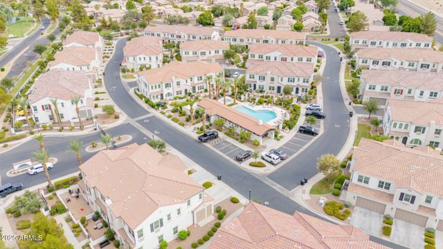 2477 W MARKET Place 41, Chandler, AZ 85248